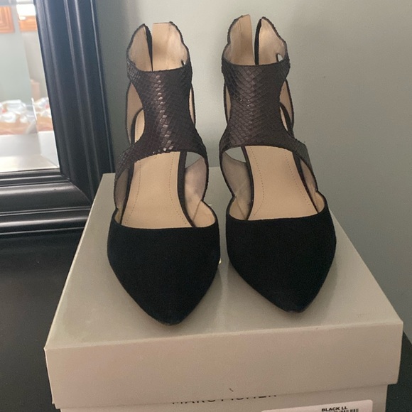 Ladies Dress Shoes - Picture 1 of 6